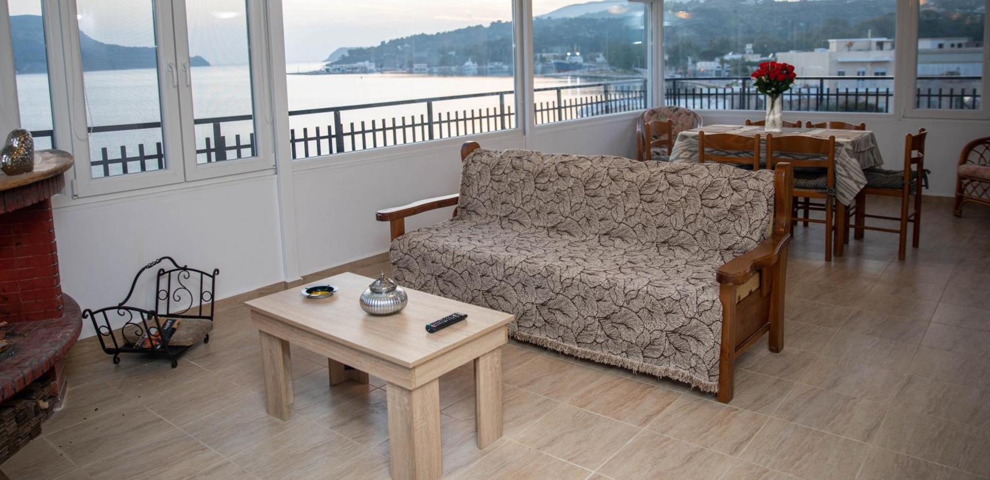 White Heaven Apartment Lakkion Exterior photo